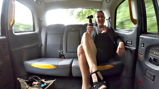 Texas Patti goes wild in a taxi ride with a sexy twist