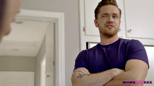 Just Stick It - S11:E1