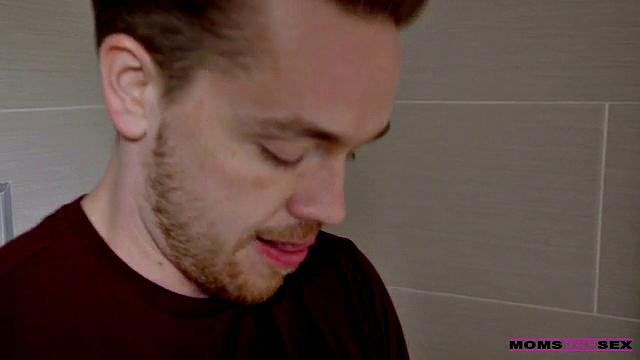 Just Stick It - S11:E1