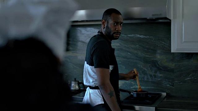 Black jock pounding twink chef on the counter