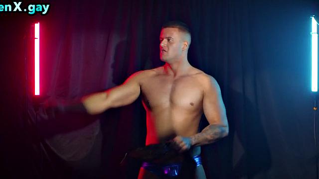 Manly jocks bareback box boxing judge in 3some after fight