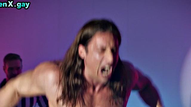 Manly jocks bareback box boxing judge in 3some after fight