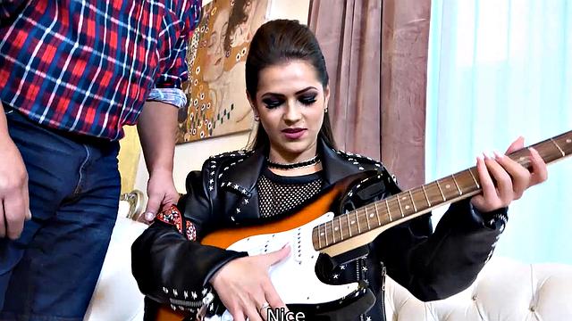 Old-young babe in leather boots cheats with daddy while getting her nipples fucked in the living room