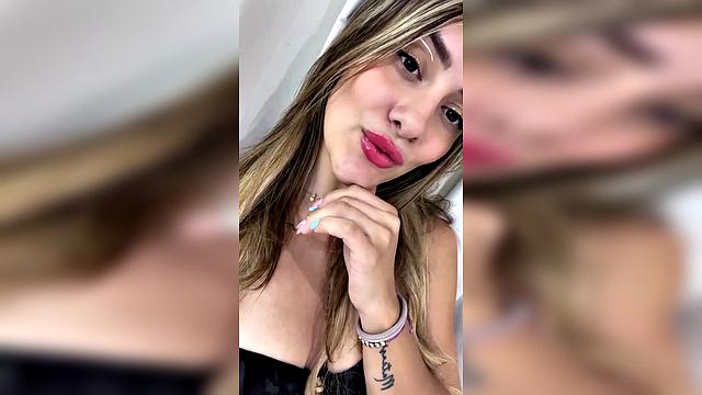 Blonde Lingerie Bodygoals