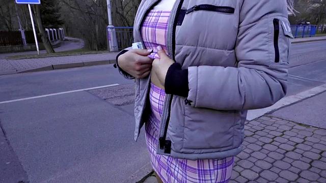 Pulled blonde cutie sucking for cash before sex