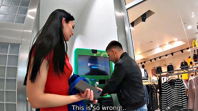 HUNT4K. The best gift from a wife is the chance to earn money thanks to pussy