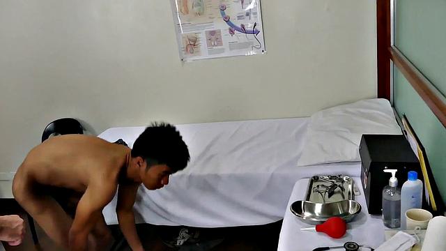 Asian twink blows before breeded by mature doctor