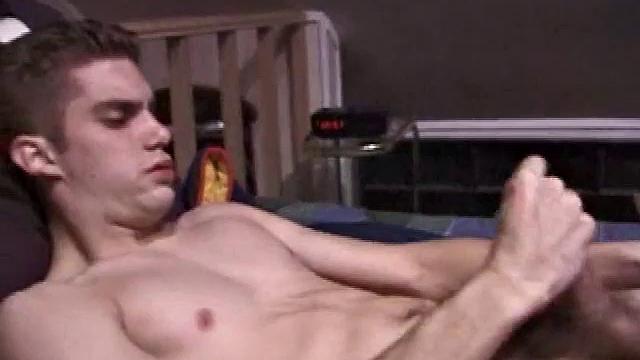 Straight Boy Beats Off