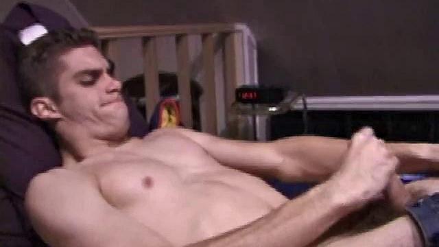 Straight Boy Beats Off