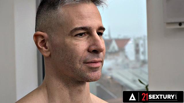 21 SEXTURY - Stunning Blonde Gets Her Beautiful Ass Fingered And Fucked By Big Cock