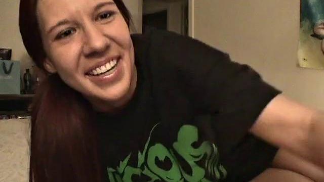 Solo Babe Masturbates And Fingers Hardcore