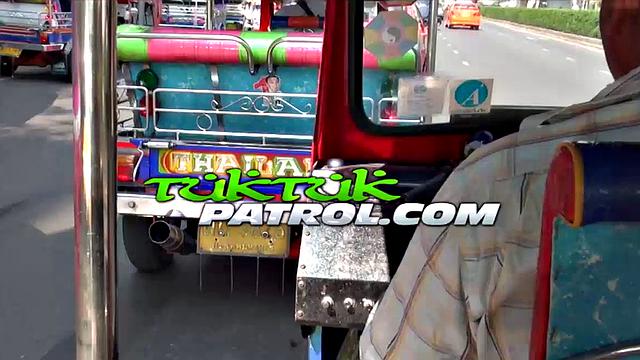 ханна ли подцепила двоих туристов - теперь отдых удался