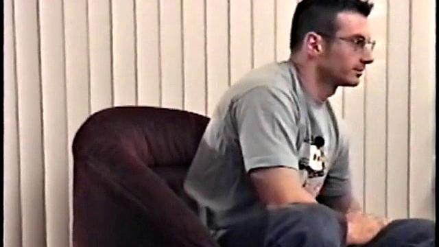 Straight Gianni Gets Handjob