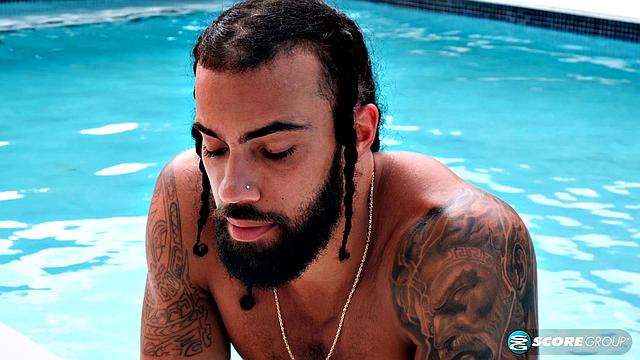 Crystal Taylor Has a Poolside Encounter