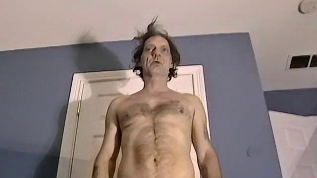 Дед дрочит и кончает - Grandpa