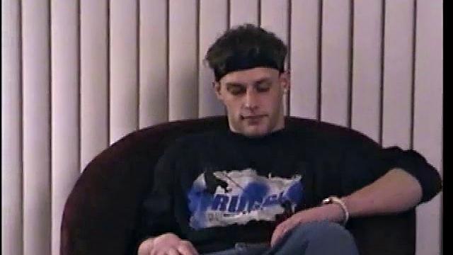 Str8 Buzz Blows Vinny