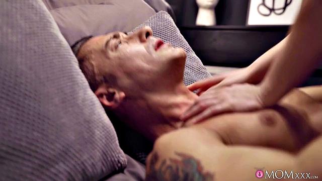 Horny MILF with nice ass