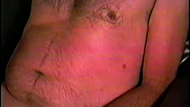 ronnie strips down and gets his cock sucked by another working man