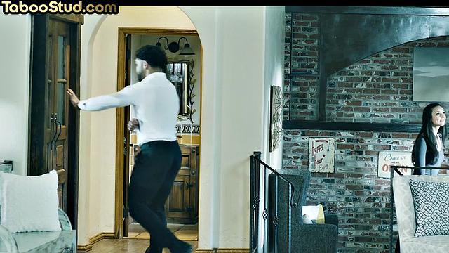 IR loving stud fucked by stepbro with muscles