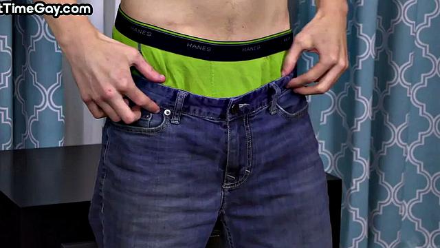 Str8 solo amateur twunk jerks off after casting