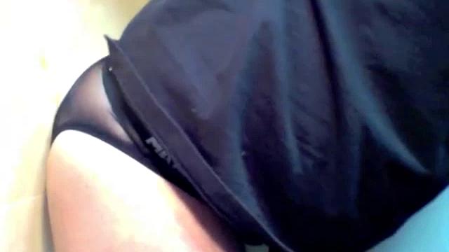 Fucking The Gloryhole Sucker