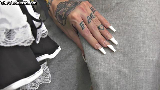 Big faketitted trans analbanged