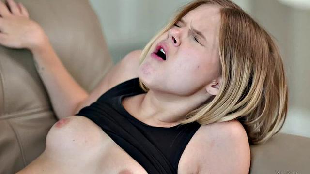 Perverted nympho beauties love fingering nice cunts