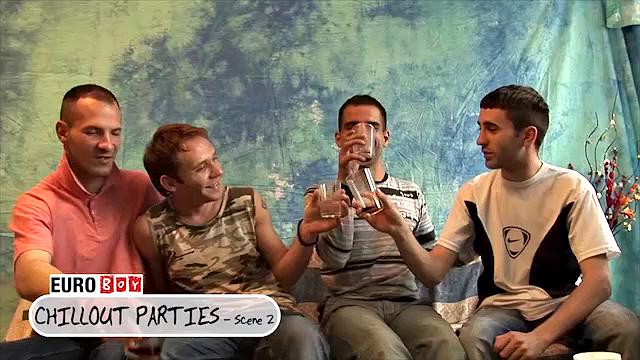 Четверо европейцев возбудились, отсосали и оттрахались - Ако, Били, Марко и Дуки