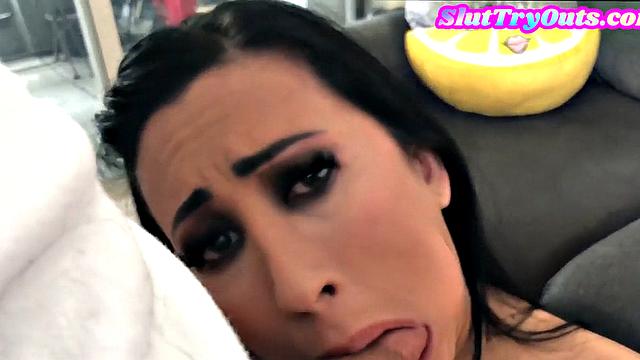 Amateur imked MILF gets fucked in homemade POV