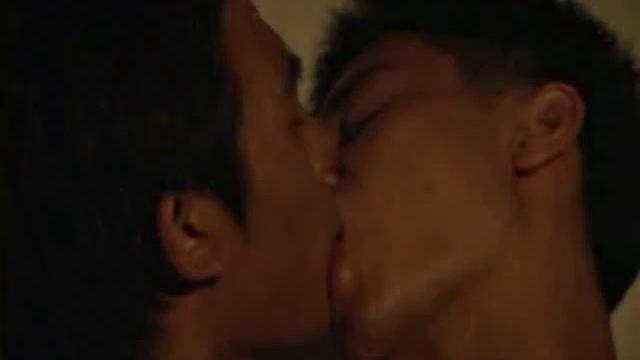 Skinny Asian gets sucked and licked by roommate