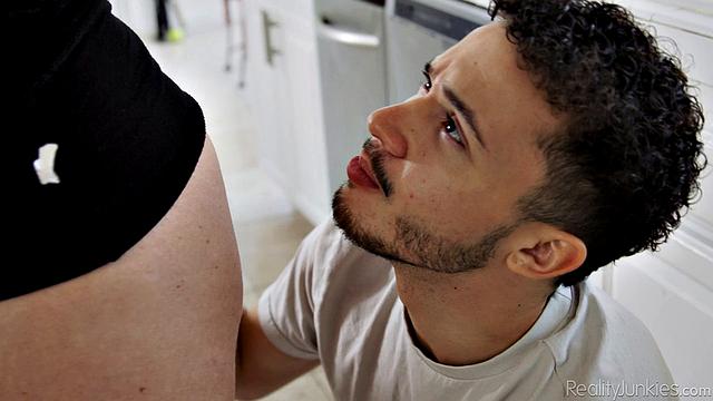 Free Use Families Scene 4 - Sweet Home