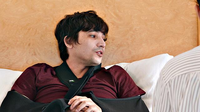 MODERN-DAY SINS - MILF Teacher Dana Vespoli Gives A Helping Hand To Injured Student