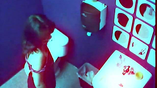 Solo slut masturbating in office finger fucking