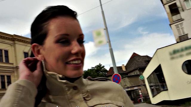 Brunette amateur gets outdoors and gives a hot blowjob