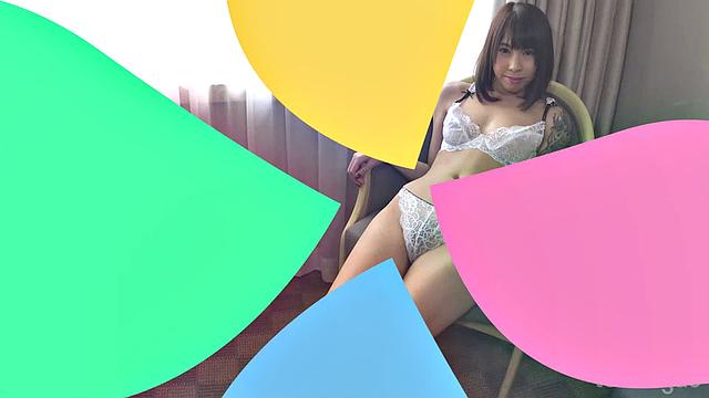 Saki Tubasa Teases for Tenshigao