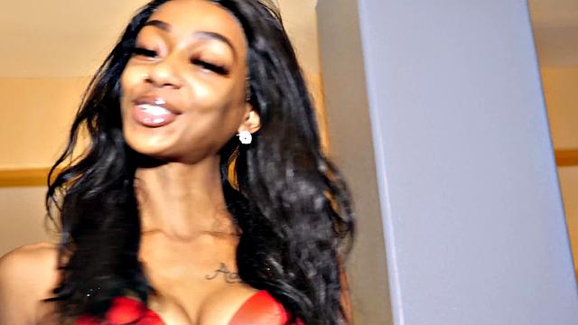 The Legend Julian St Jox Fucks Newbie 18yr Naomi Lockheartt Slim Thick