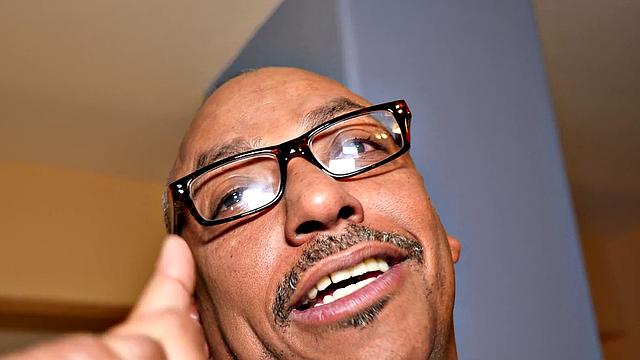 Джулиан Сент Джокс снова в деле - и Наоми Локхартт явно не против такого ветерана