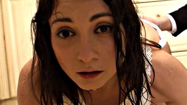 SubSlut Valentina Bianco: P*ssing Pixie Loves It Rough