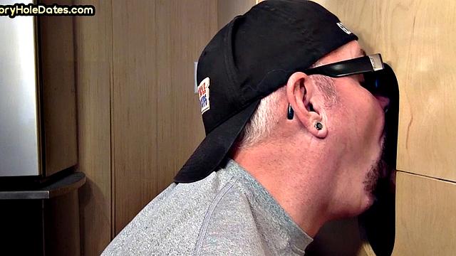 Gloryhole amateur enjoys sucking dick till cum in mouth