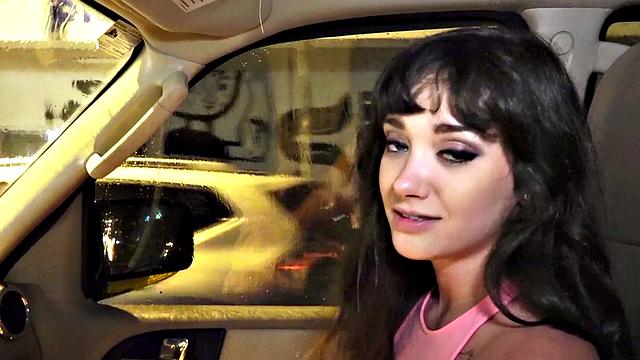 Stranger Fucks Gia Paige