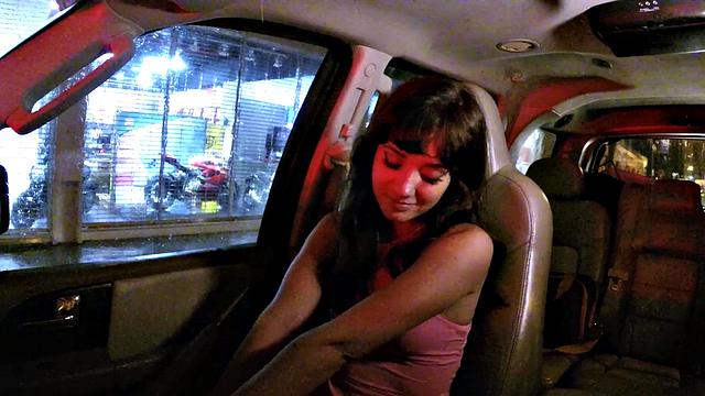 Stranger Fucks Gia Paige