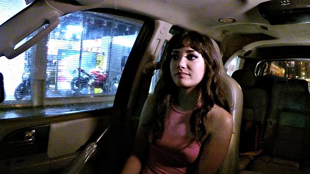 Stranger Fucks Gia Paige