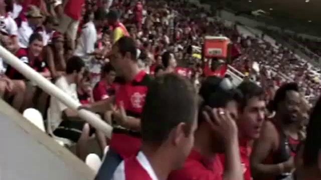 Tommy hooks up with Esteban Paes and Mateus Fogaca in a small locker room. Interaction focus on mutual pleasure.