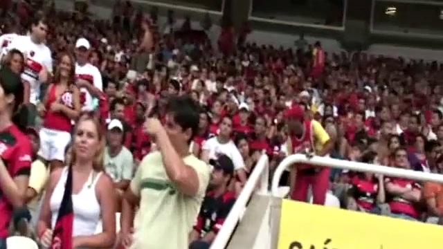 Tommy hooks up with Esteban Paes and Mateus Fogaca in a small locker room. Interaction focus on mutual pleasure.