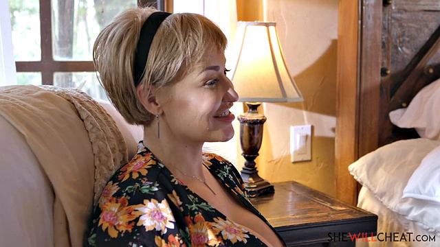 Brooklyn Grays finds her some side dick