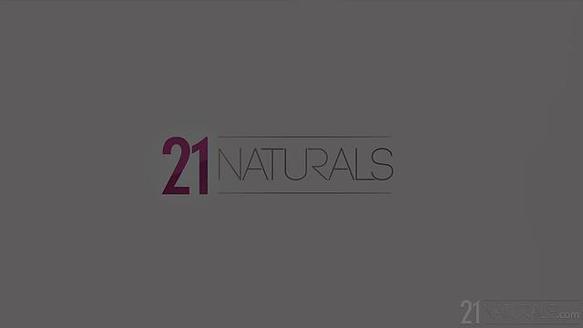 An Enticing Scene, #01