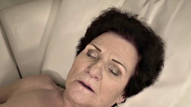 Kinky tattooed granny rides thick cock in intense missionary fuck