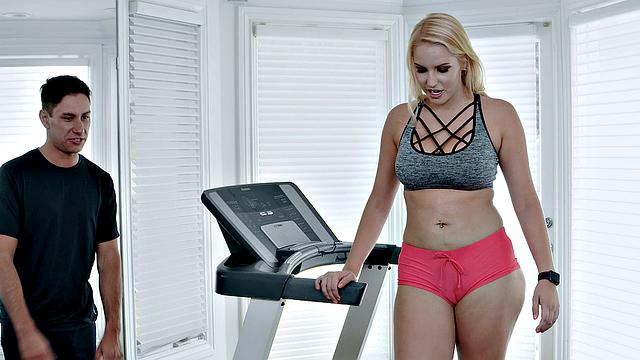 Married Woman Seduces Personal Trainer