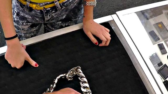 21yo tattooed bae fucked in doggystyle by big white dick