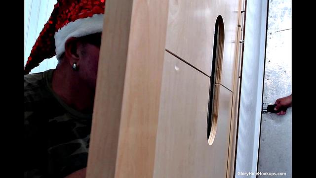 Holiday Gloryhole BJ